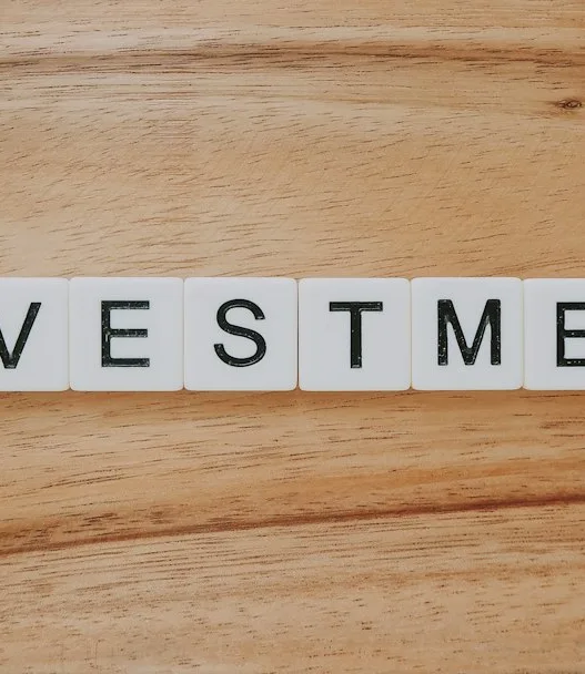 Unternehmensgründung als Investment: Finanzierungsoptionen und Risikobewertung für angehende Selbstständige