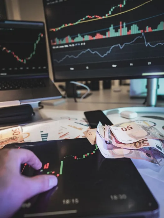 Trading als Ergänzung zur Langfriststrategie 2026